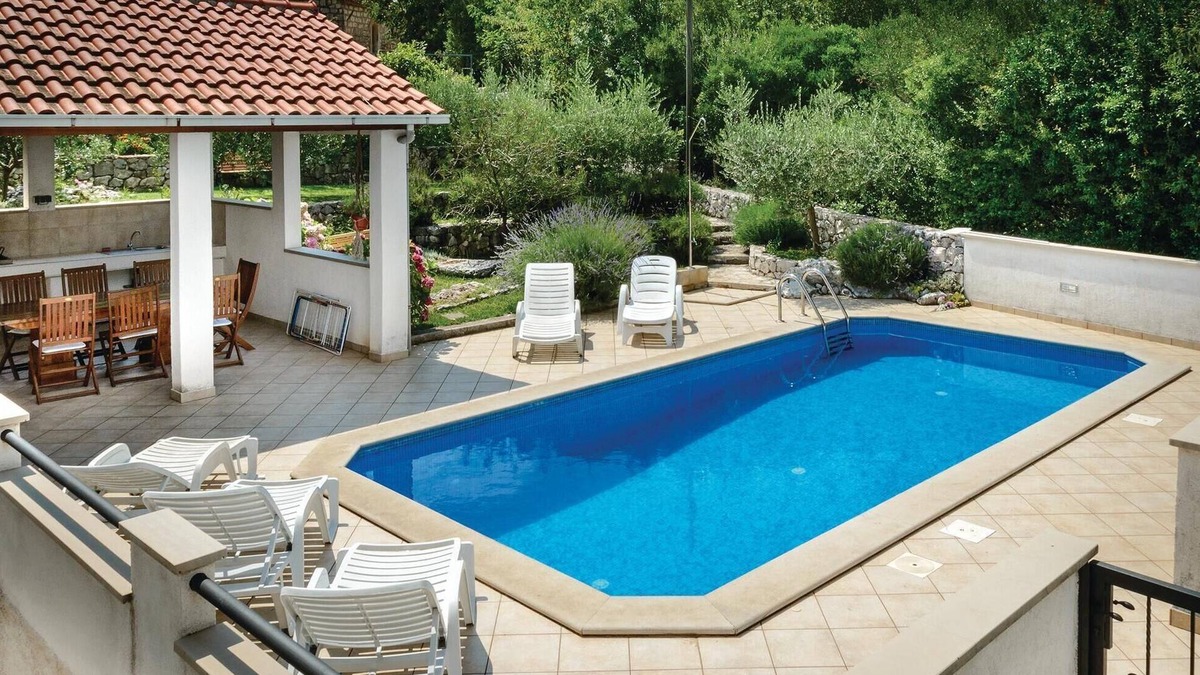 Gruda House | 4 bedroom cozy home in Gruda