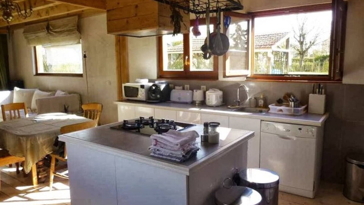 Carrieres-sous-Poissy House | 4 Bedroom Private vacation home in CarriÃ¨res-sous-Poissy
