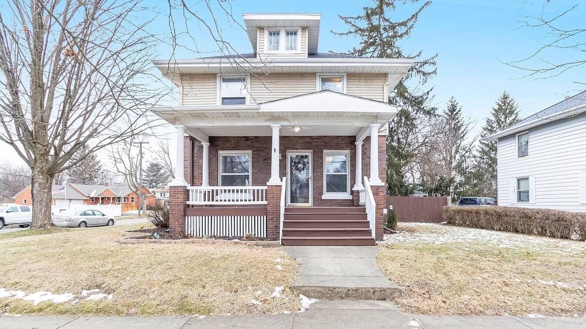 Jackson House | 4 bedroom gorgeous American classic