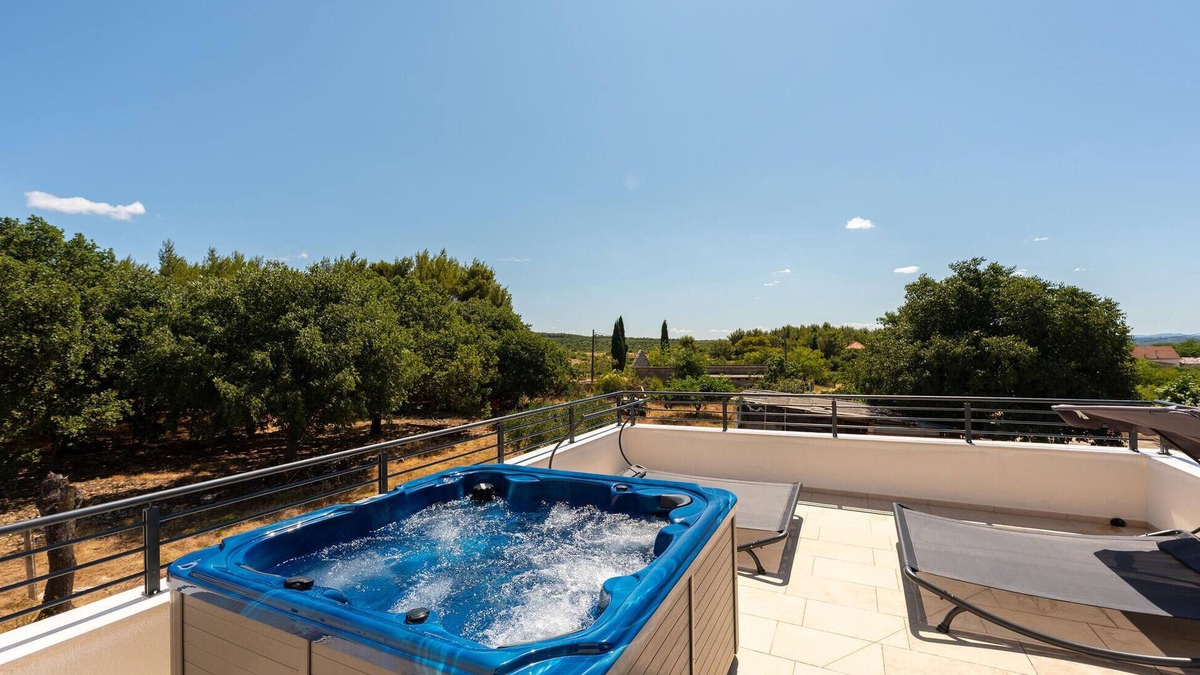 Korlat Apartment | 4 bedroom gorgeous apartment in Korlat