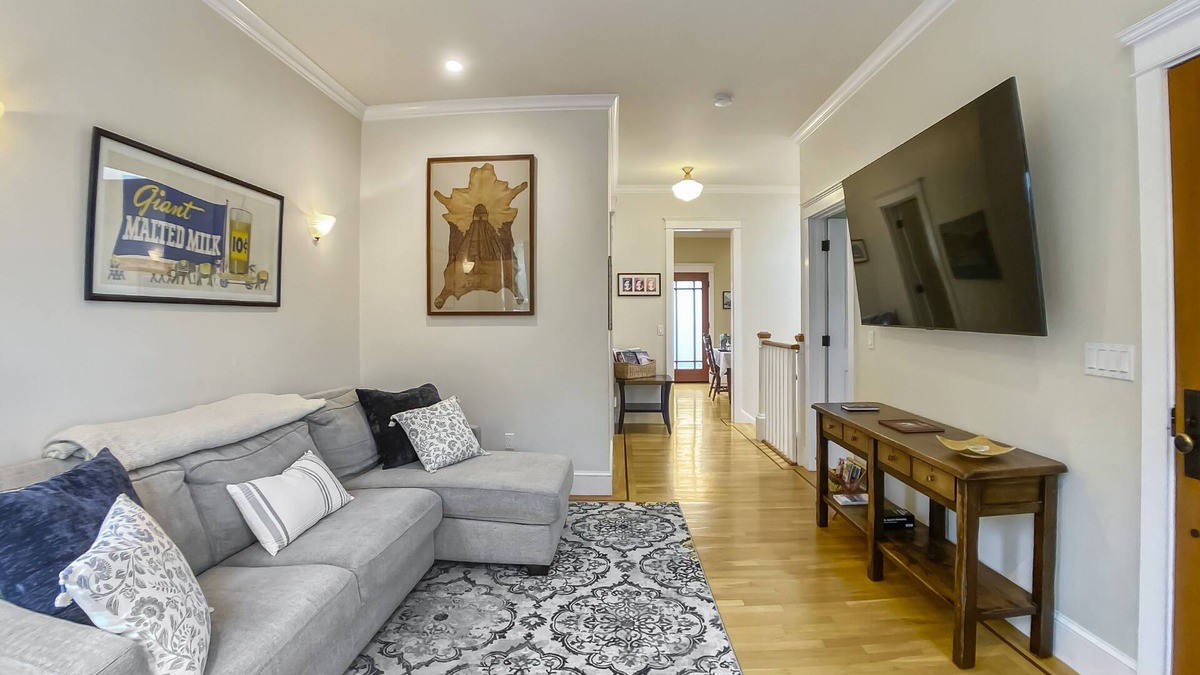 Noe Valley House | 4 Bedroom Home in Best Family Neighborhood in Sunniest Area of SF