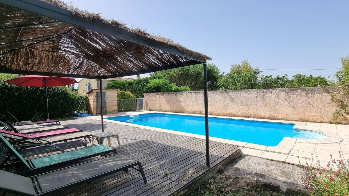 Saint-Just-Luzac House | 4 bedroom house with private pool