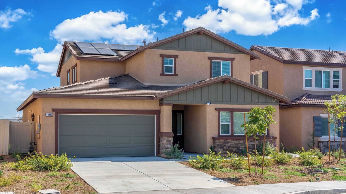 Moreno Valley House | 4-bedroom house in delightful Moreno Valley with AC, WiFi #42252