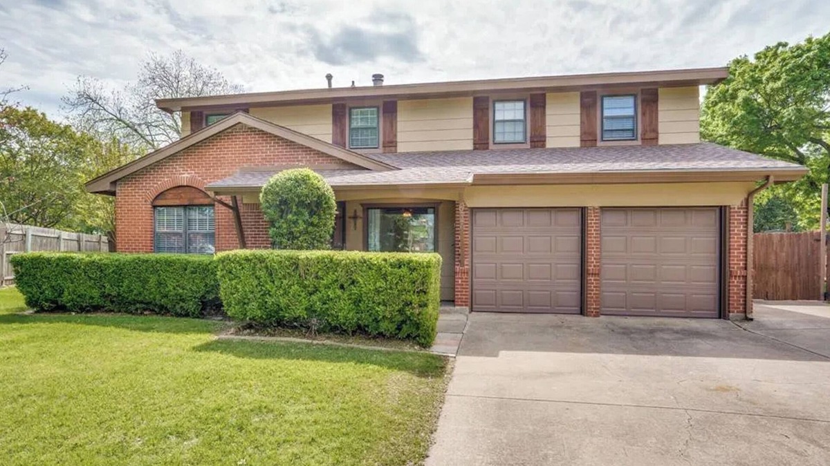 Richardson House | 4-bedroom house in marvelous Richardson with AC
