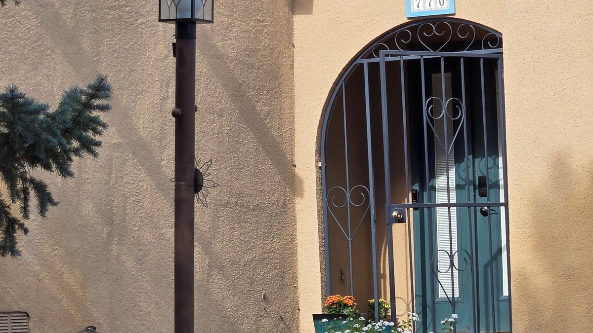 Rio Rancho House | 4-bedroom house, pet friendly, everything you may need, close to Balloon Fiesta