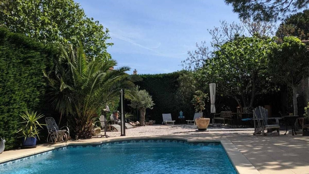 Aumes House | 4 bedroom private vacation home in aumes
