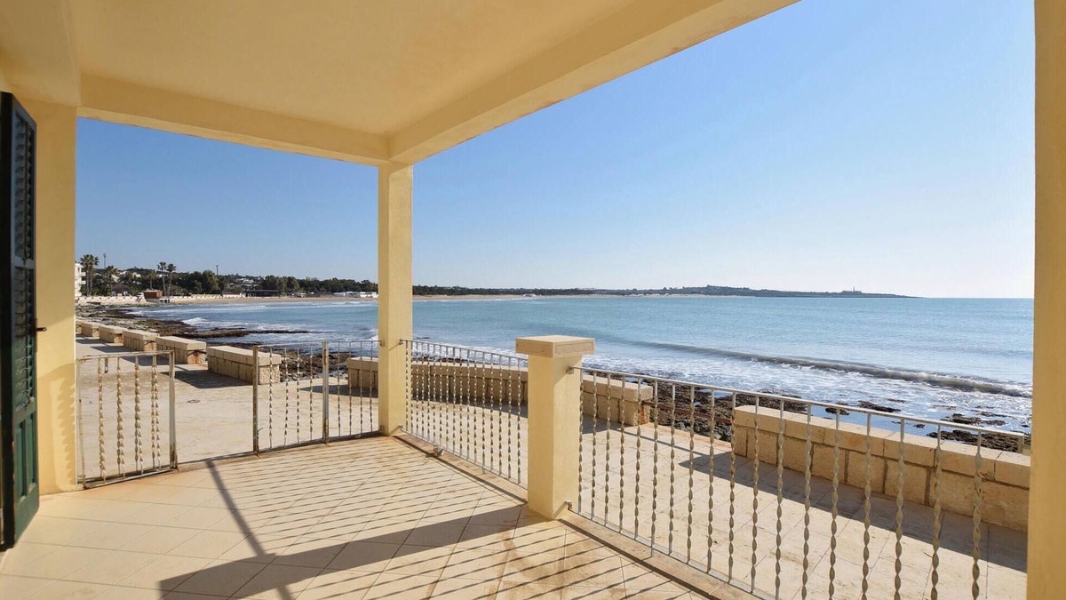 Sampieri House | 4 bedroom stunning home in Sampieri