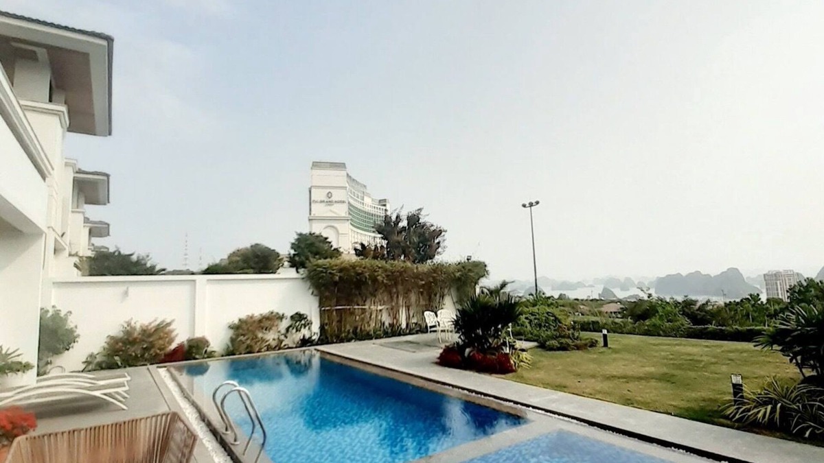 Bai Chay Villa | 4-bedroom villa in FLC Ha long golf and resort, View Bay , CIty and golf