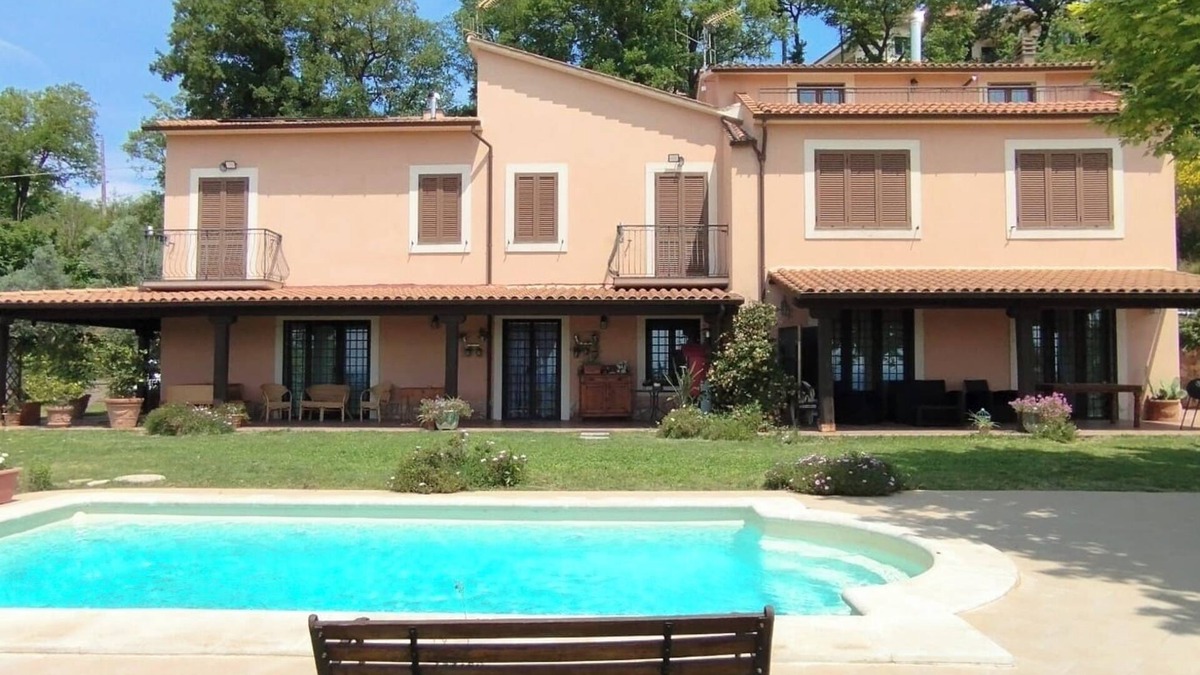 Otricoli Villa | 4 Bedroom Villa in Otricoli