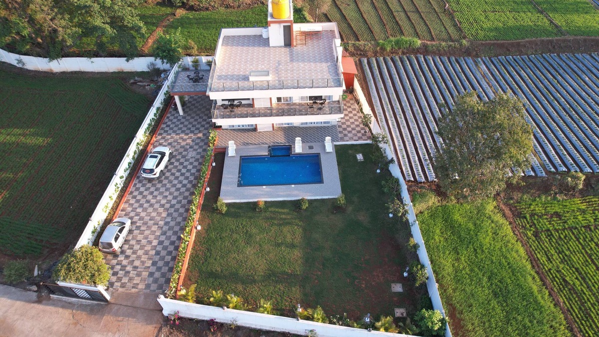 Mahabaleshwar Villa | 4 BHK Luxurious villa in Bhose village - Mahabaleshwar