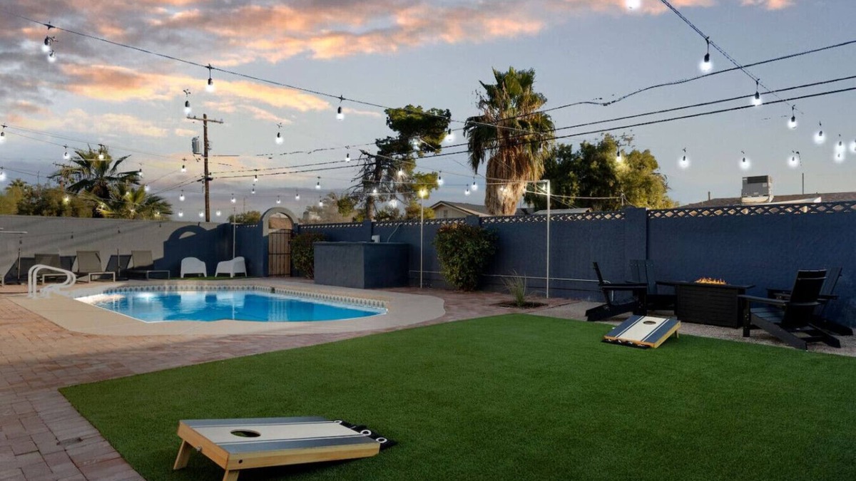 Cavalier Vista House | 4 BR Old Town Home | Pool Heating | Chefs Kitchen