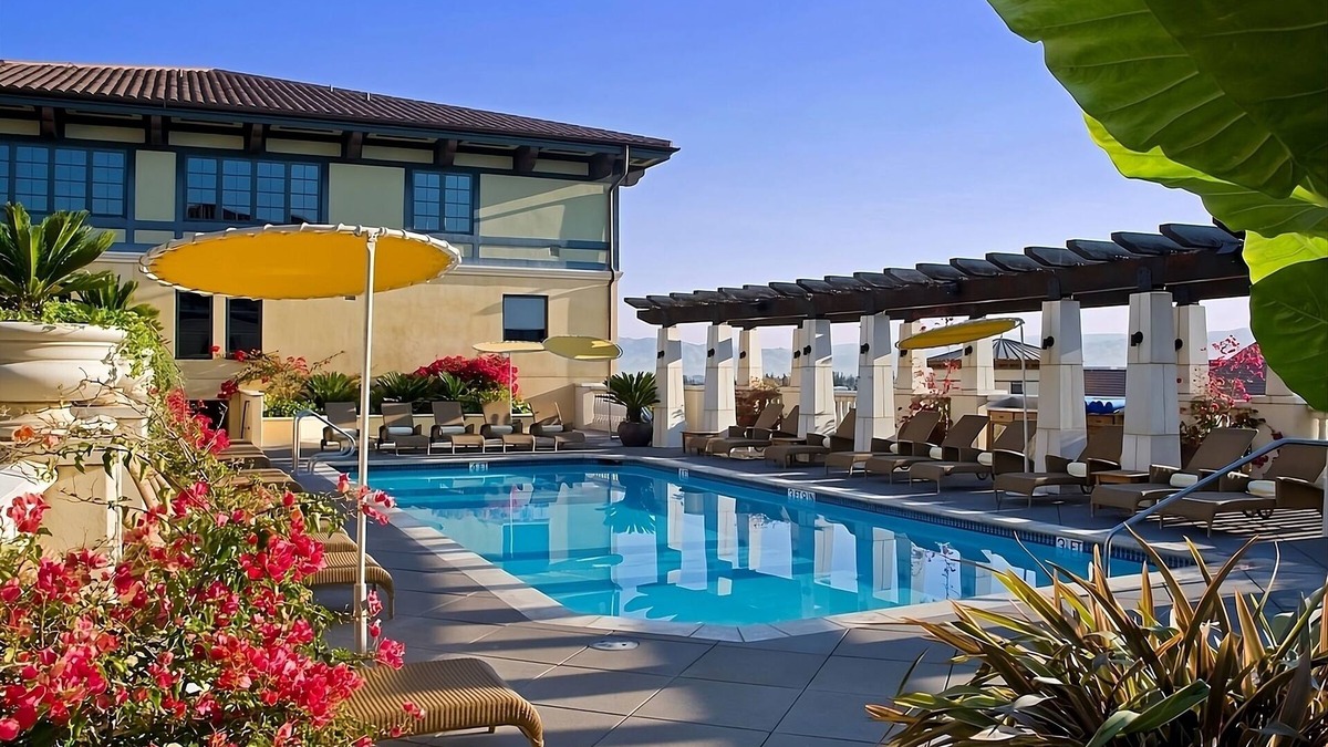 San Jose Hotel | 4 Classic Double Rooms at Hotel Valencia Santana Row, Outdoor Pool!
