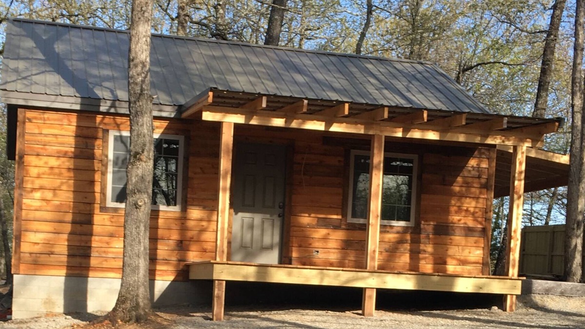 Mountain Home Cabin | #4 Fall Creek Cabins family friendly 1 mile from Lake Norfork , Mtn. Home Ar.