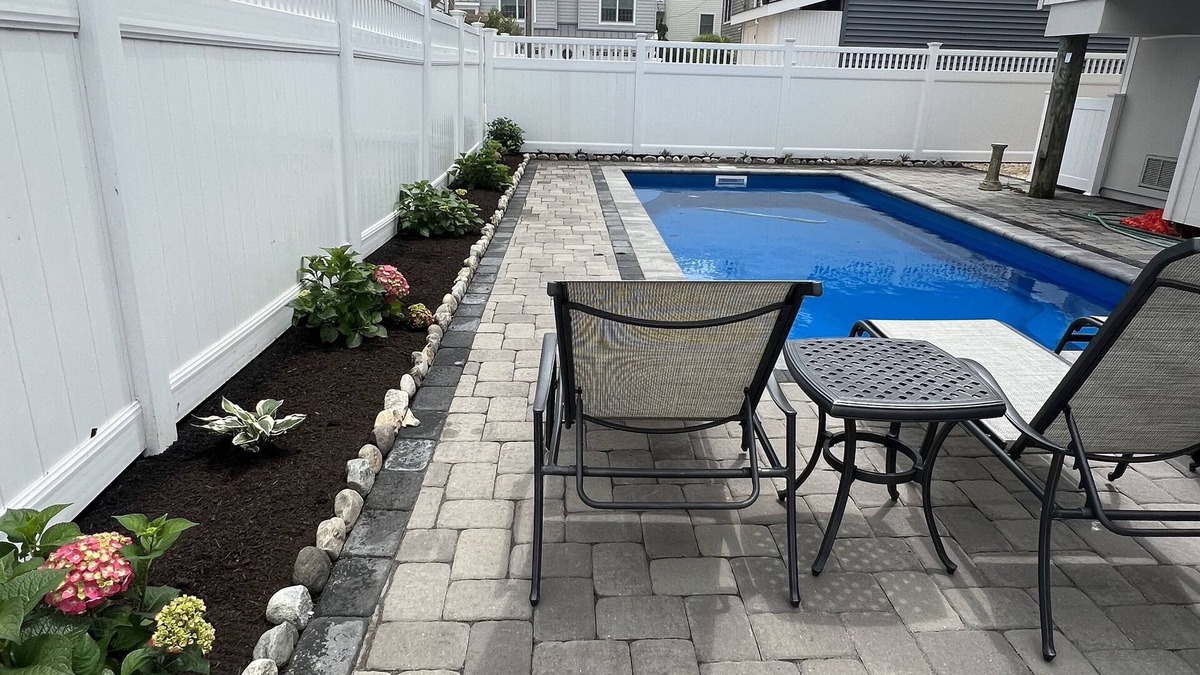 North Beach Haven House | 4 houses from the beach w/brand new pool in LBI