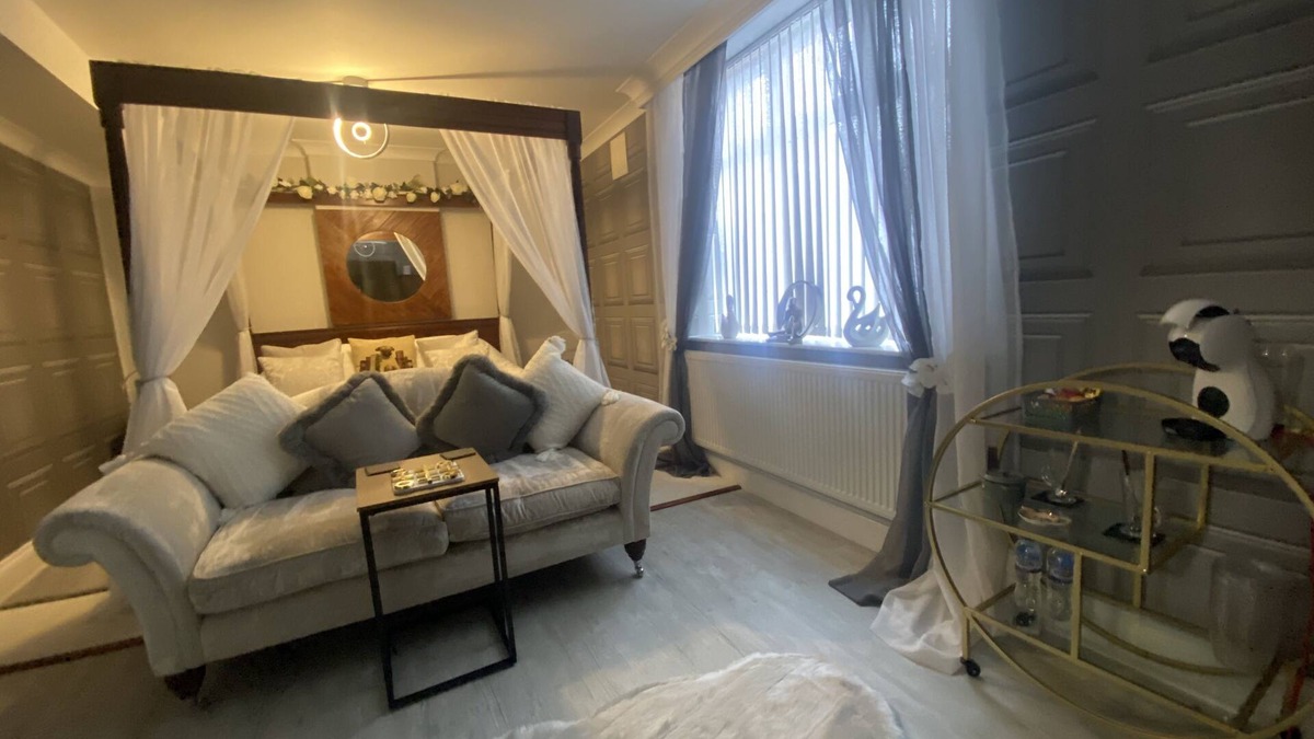Minehead Apartment | 4* Luxury Apartment at The Old Exchange