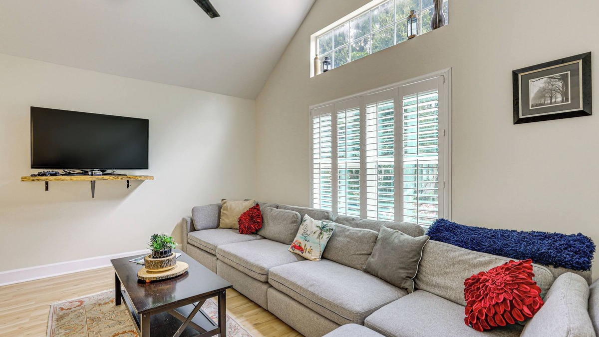 Saint Simons Island House | 4 Mi to Beaches: St Simons Island Escape w/Patio!