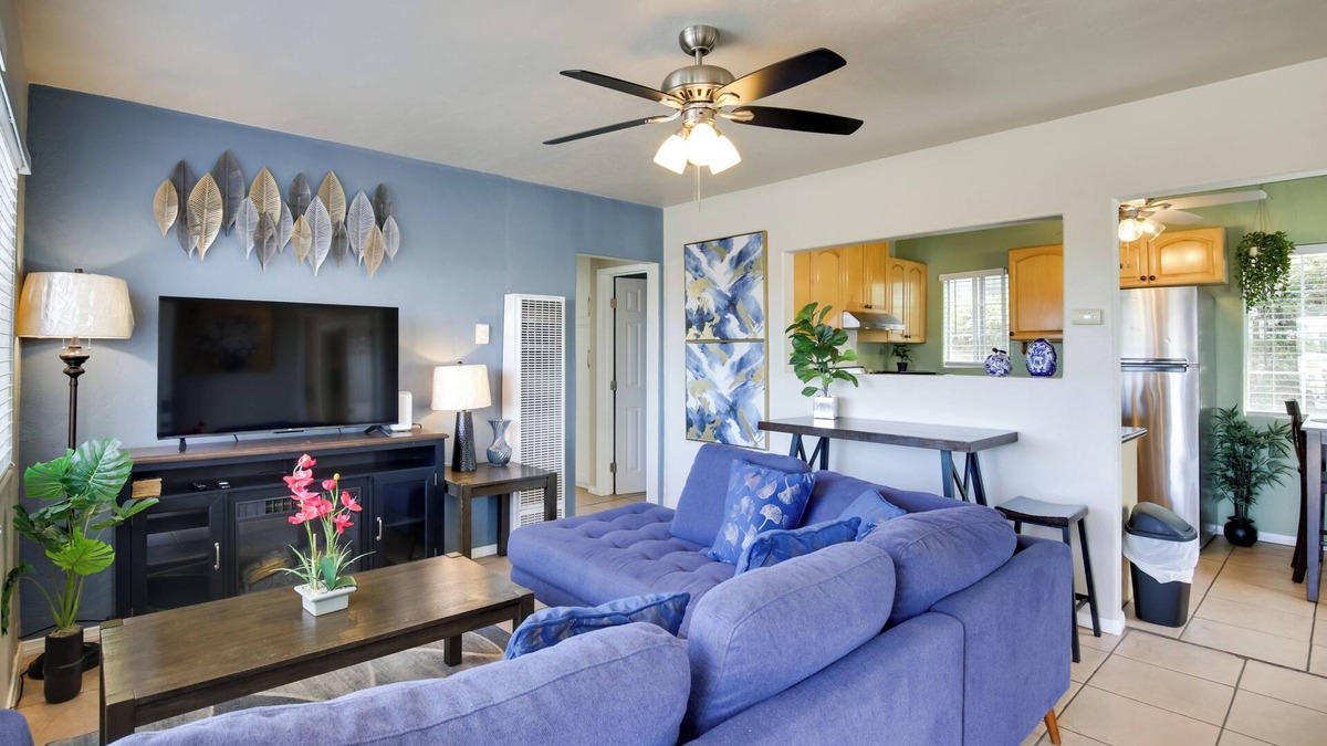 San Diego House | 4 Mi to Dtwn San Diego: Cozy Getaway w/Patio!