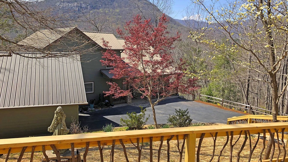 Lake Lure House | 4 Night Special! Lake+Mountain View, FirePit, HotTub, Theater, GameRm