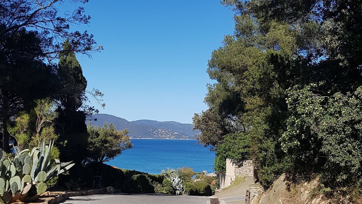 Cap Benat Condo | 4-person accommodation in a private estate 200m from the sea