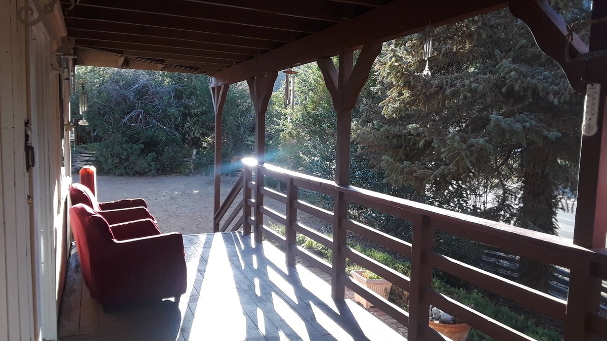 Frazier Park House | 4 Seasons of Mountain beauty. Only 6 miles from freeway, great family getaway.
