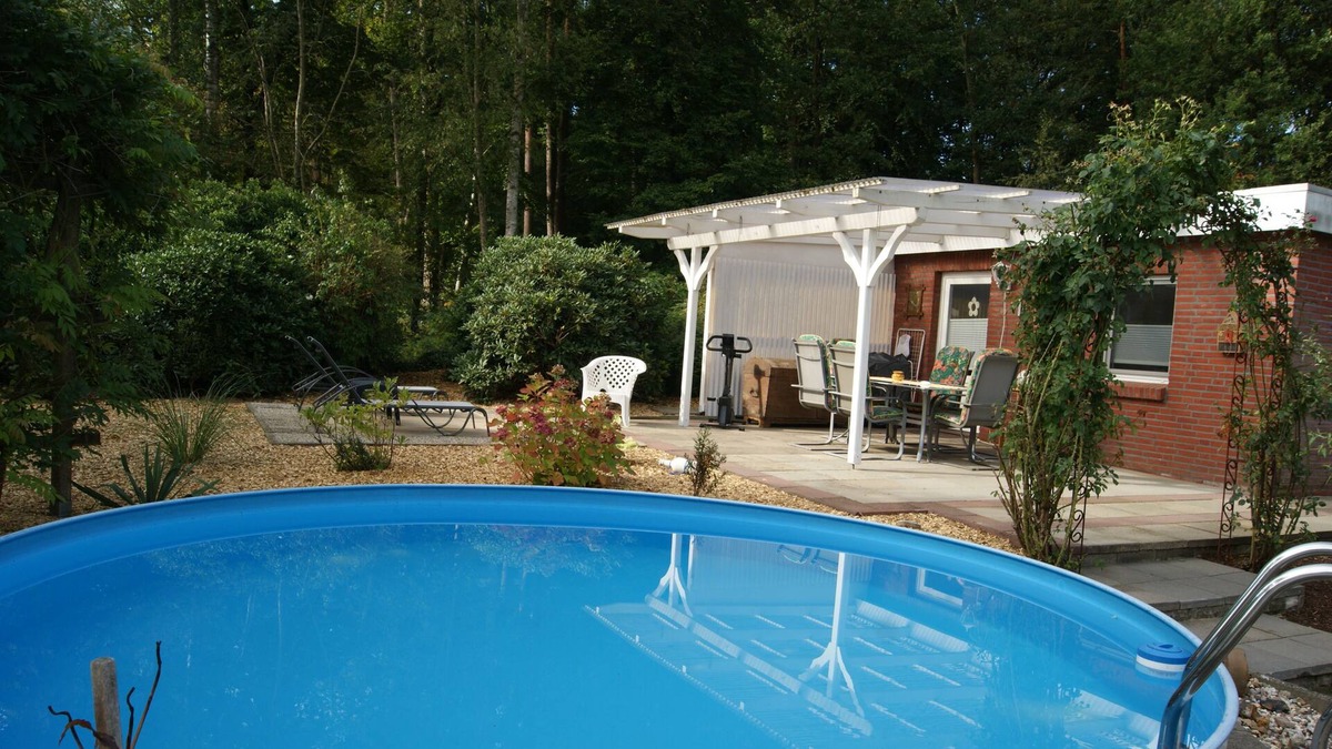 Bremervoerde House | 4 star holiday home with sauna, relaxation right on the edge of the forest/river