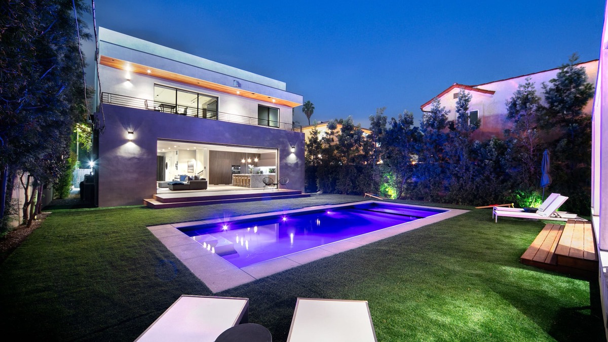 Melrose House | 4 Story West Hollywood Villa with Movie Theater, Sauna & Rooftop
