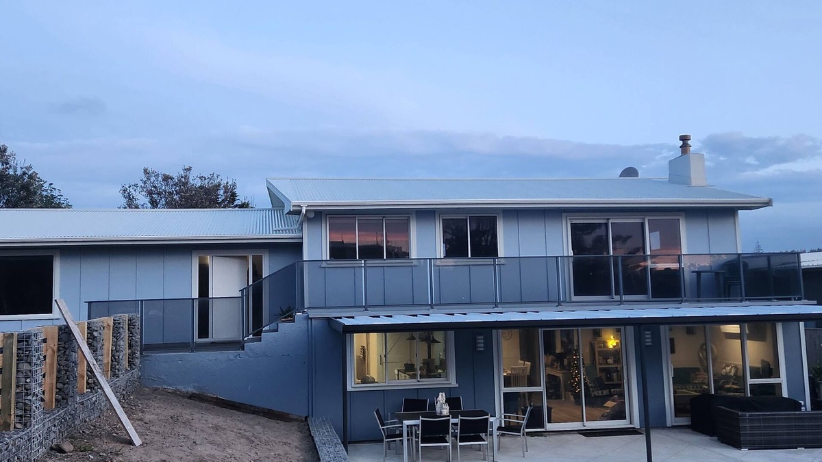 Waitarere Beach House | # 40 At the Beach