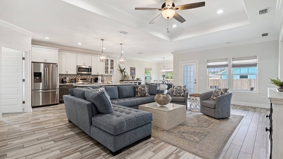 Silver Sands House | 4009 Silver Sands Rd