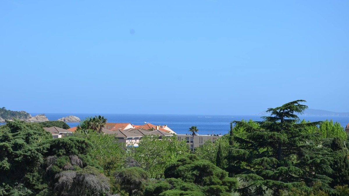 Cavaliere Apartment | 400m SEA VIEW-BEAUTIFUL STUDIO -3 *-SAFETY TERRACE - Wi-Fi -CLIM-PRIVATE PARKING