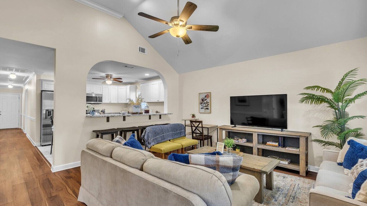 Garden City House | 4121 3rd Street @ Savannah, GA