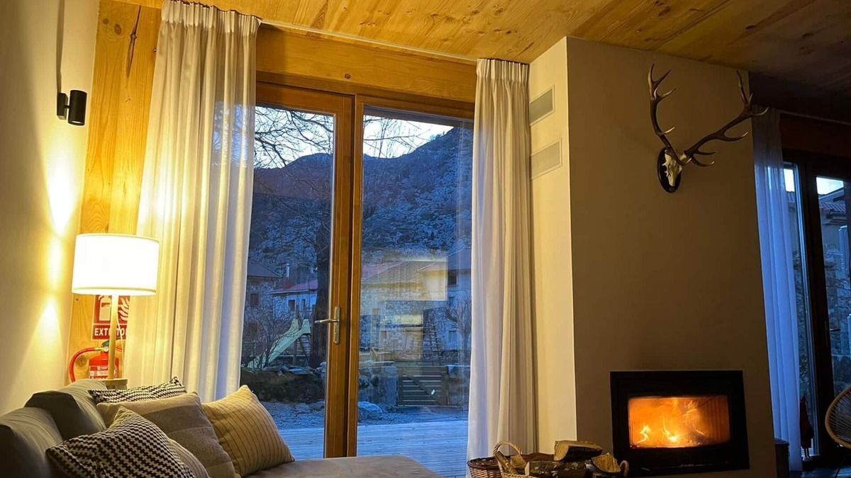 Besande Cottage | 42 Degrees North Vadinia