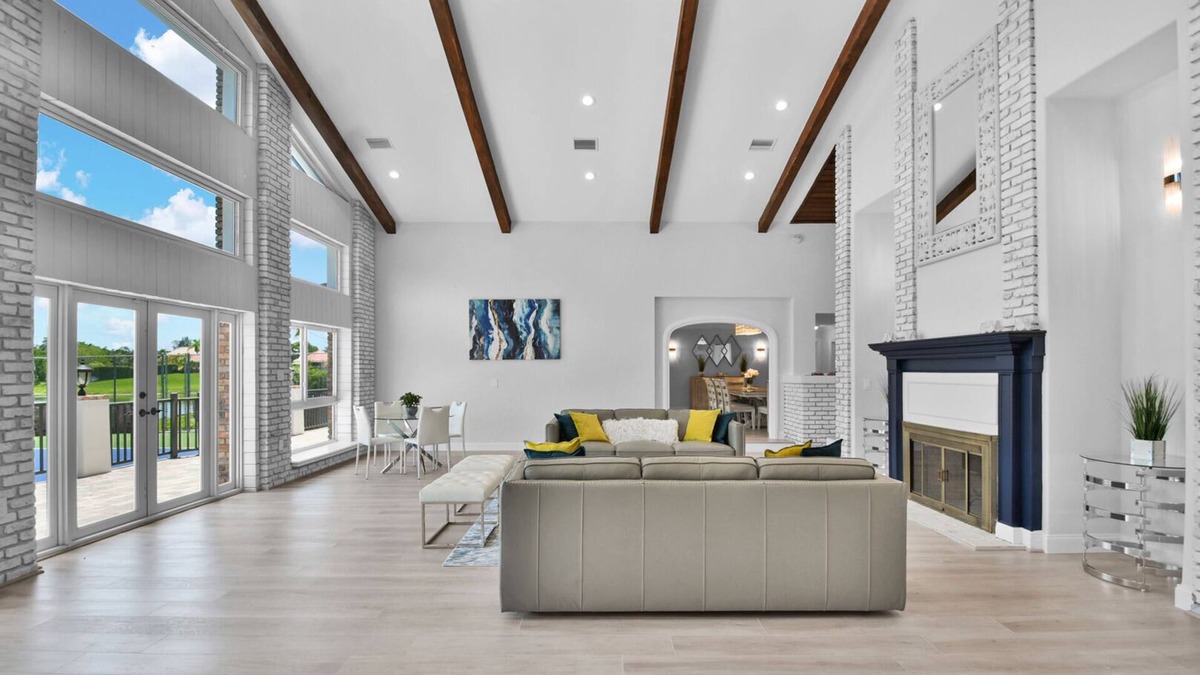 Coral Springs House | 4205 Managed By Brampton Park