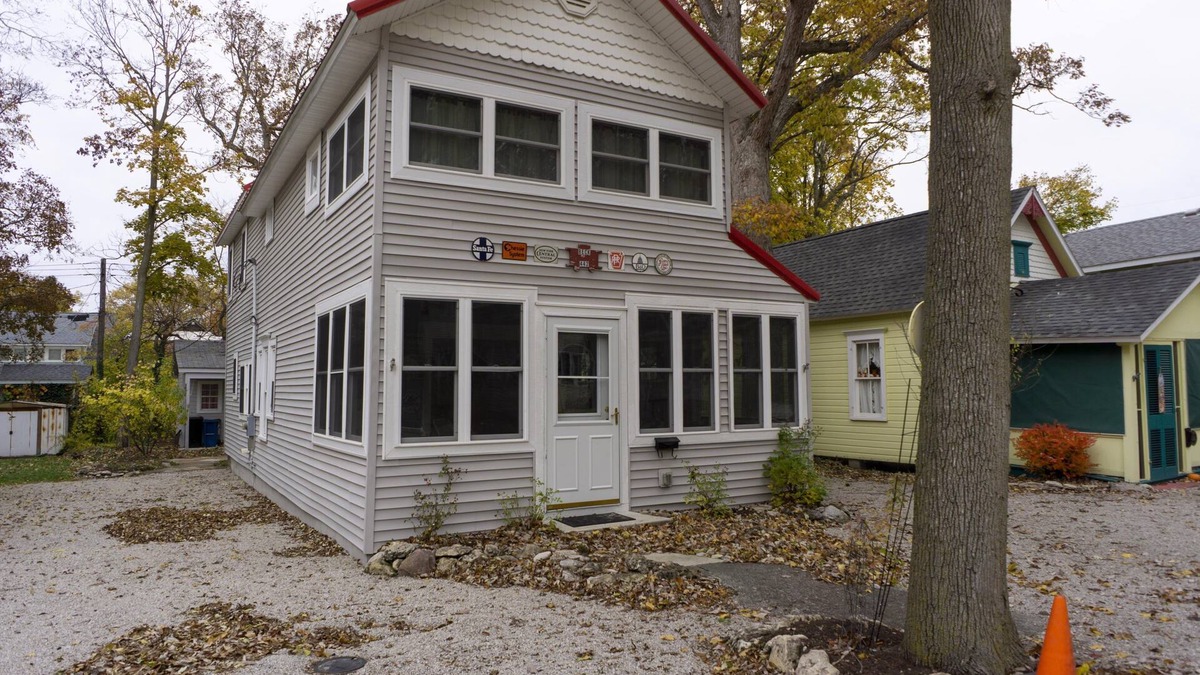 Lakeside Cottage | 442 Cedar Ave. in Lakeside