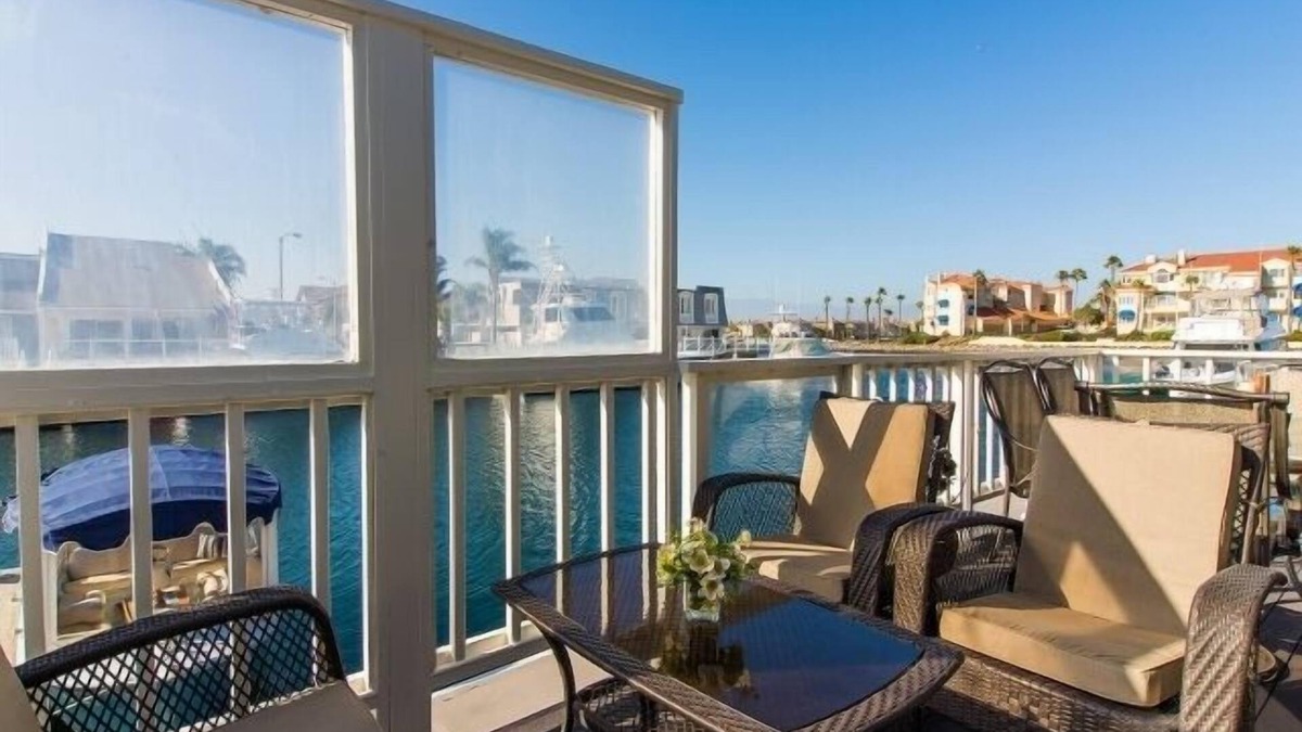 Channel Islands House | 4431GB Mandalay Bay Boat Dock & Views Home