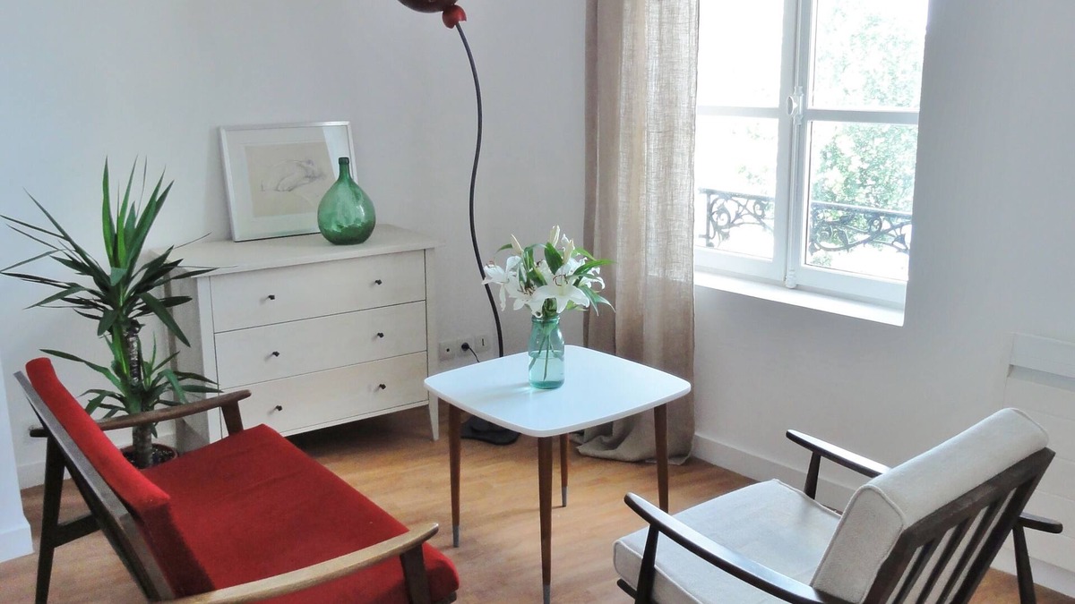 Saumur Apartment | 45 M2 APARTMENT WITH A VIEW OF THE LOIRE IN THE HEART OF SAUMUR