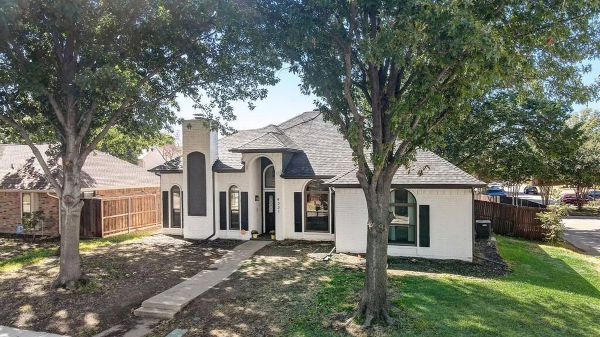 Northeast Carrollton House | 4B/2B Carrollton, TX - Contemporary Central Comfort