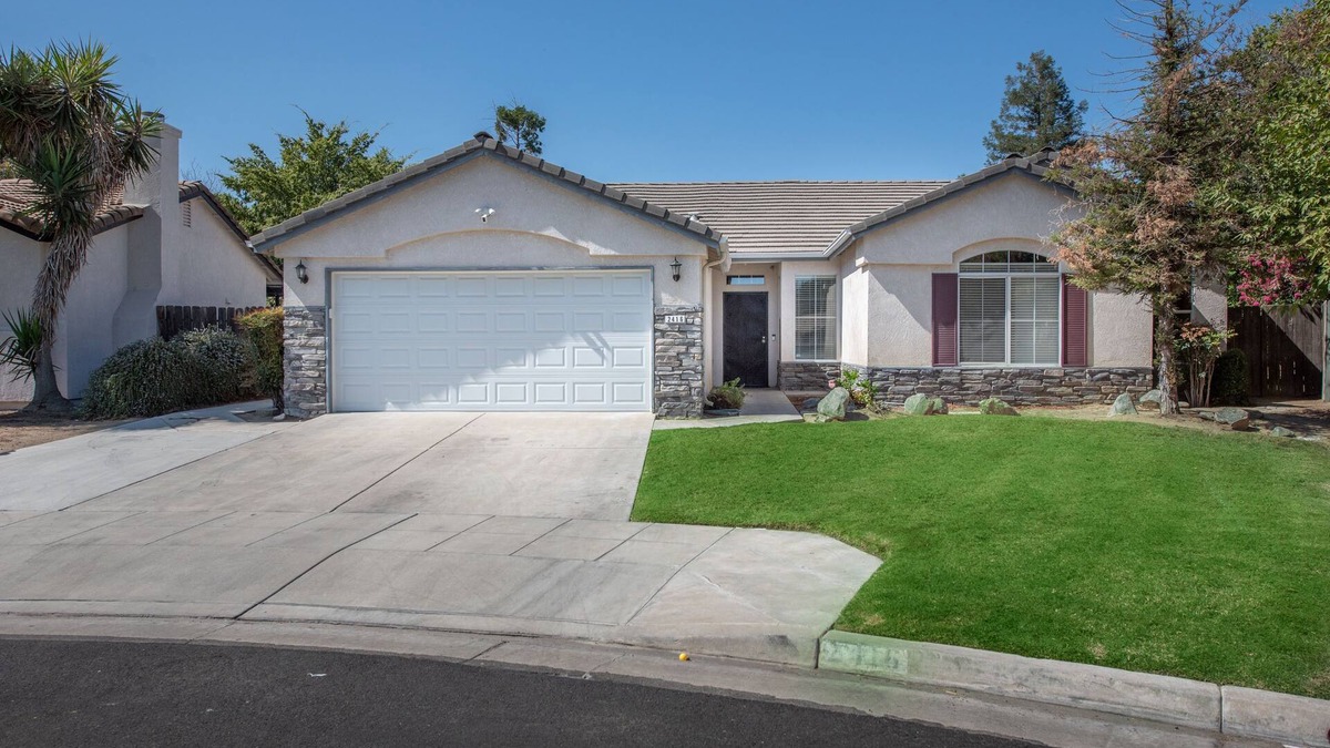 Roosevelt House | 4bd 2 ba Home with Pool Near Airport and Hwys