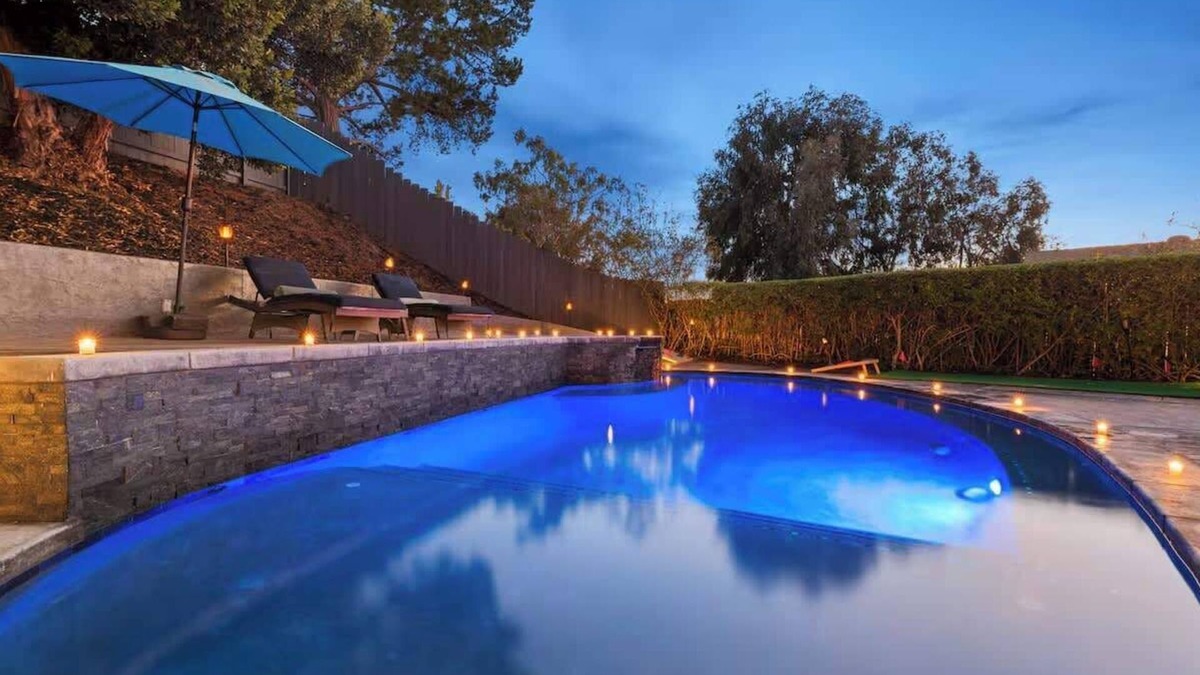 Linda Vista House | 4BR Luxury w/Pool, Spa & Sauna