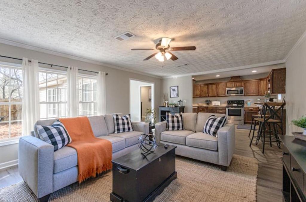 Cartersville House | 4BR Ranch Style Home A Mile From Historic Downtown