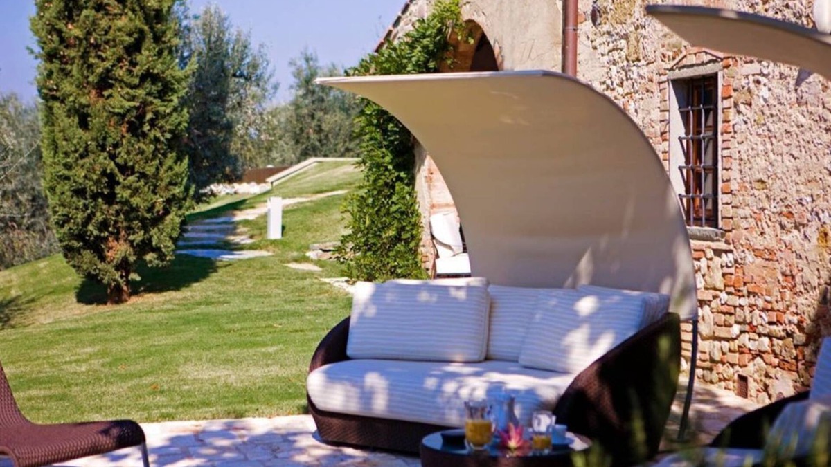 Montespertoli House | 4BR Tuscany’s sun-basked countryside