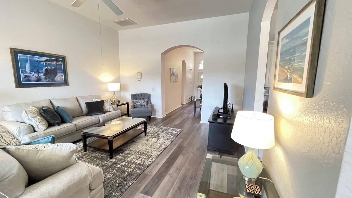 Highlands Reserve Villa | 4BR Villa Bright and Spacious w/Pool