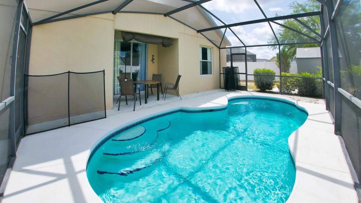 Sunset Ridge House | 5/4 Pool home located in Sunset Ridge Community!