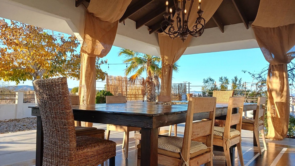 Twentynine Palms Villa | 5 Acre Elegant Villa, POOL, Ebikes, Game Room, and Walk to JT National Park