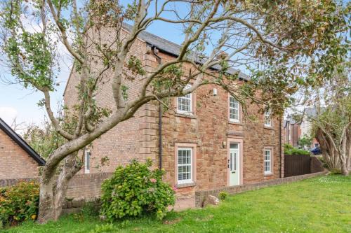St Bees House | 5 Bed in St. Bees oc-w32446
