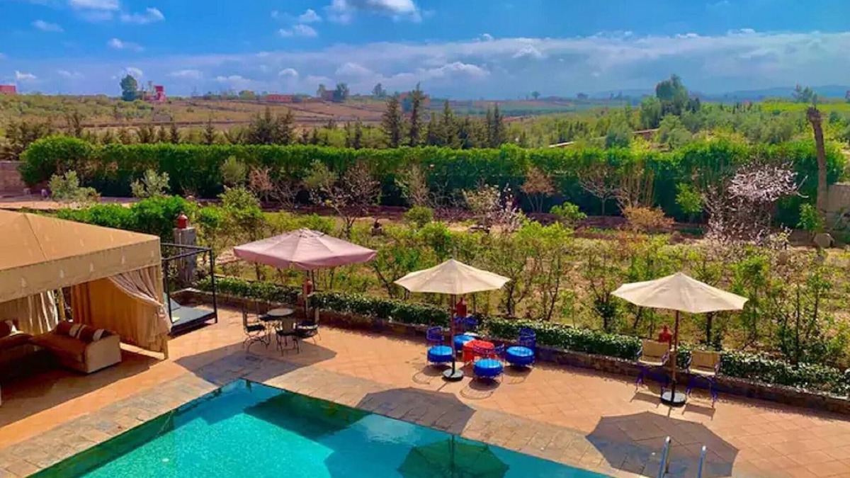 Aghouatim Villa | 5-Bedroom Villa Guesthouse with Heated Pool