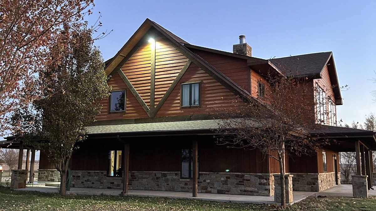 Rock Port Other | 5 bedroom 3 bath Farm house. Country Views. Open floor plan with lots of space!