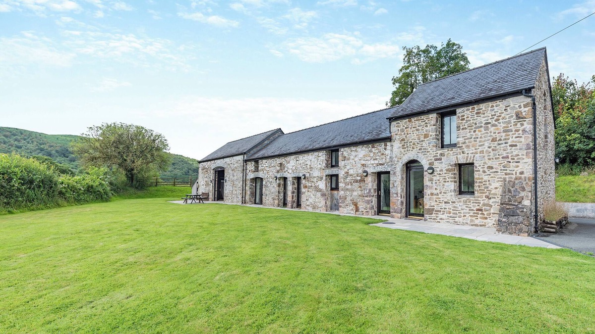 Llandeilo Cottage | 5 bedroom accommodation in Bethlehem