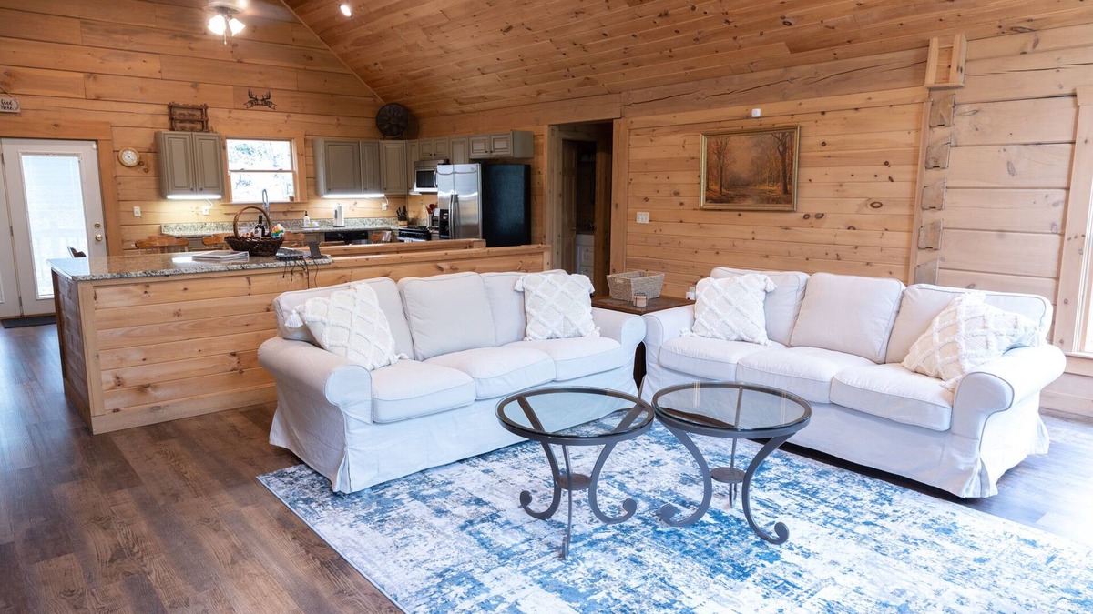 Fulda Cabin | 5-bedroom cabin just 14 minutes from Holiday World and Splashin' Safari