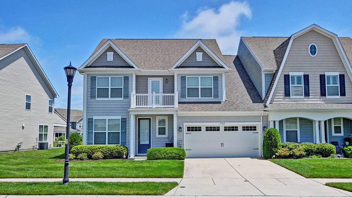 Millville House | 5 Bedroom Dog Friendly Townhome end-unit in the Bishop's Landing community! Community Pool, Shuttle service to the beach, tennis courts, pickleball courts, fitness center and more!