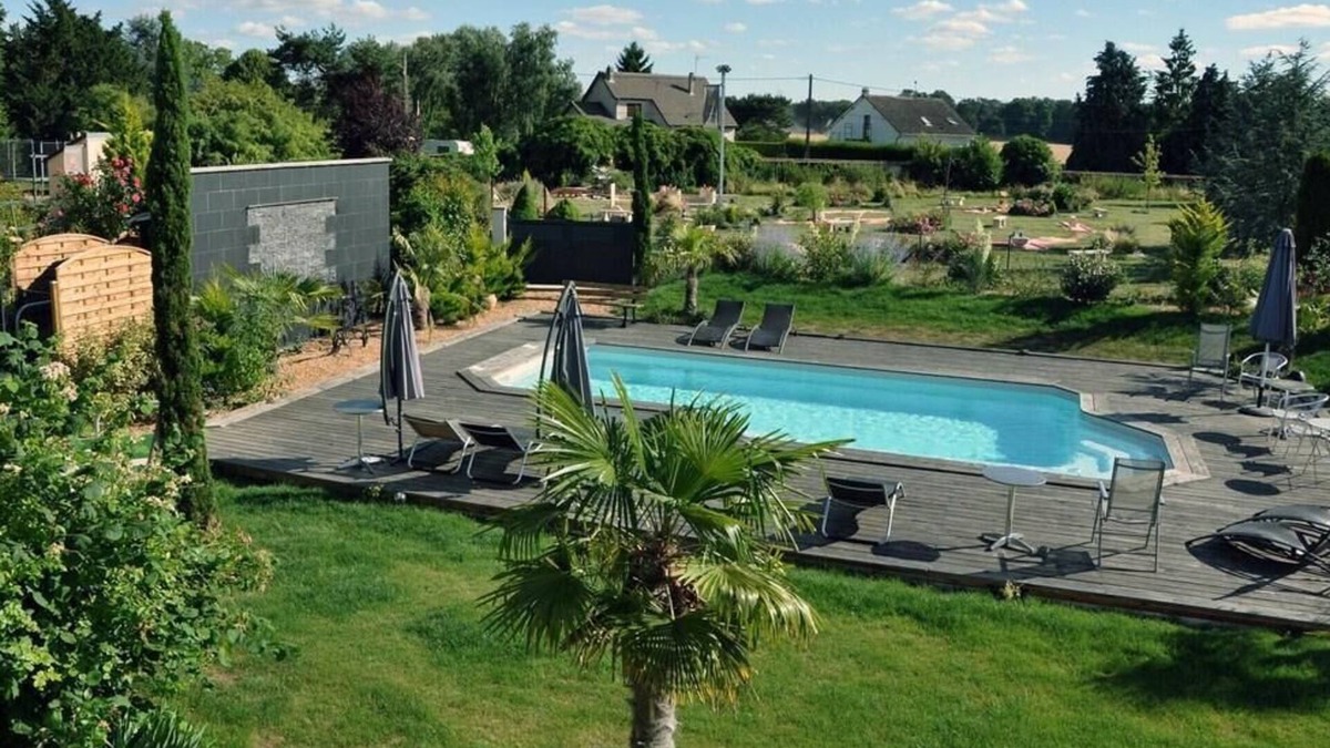 Flacey Hotel | 5 bedroom gite for 10 people, in a quiet location